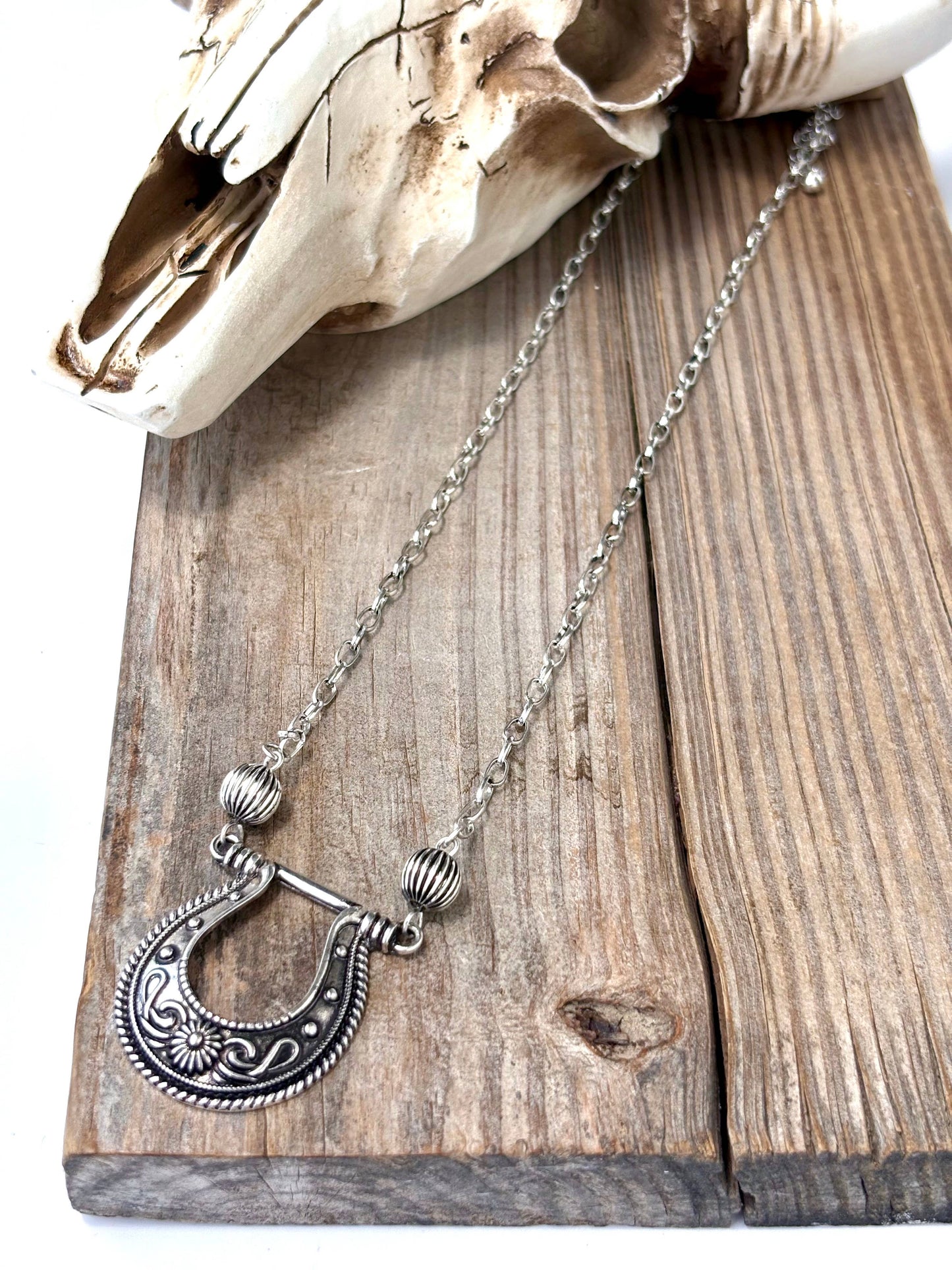Western Horseshoe Pendant Necklace