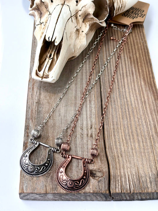 Western Horseshoe Pendant Necklace