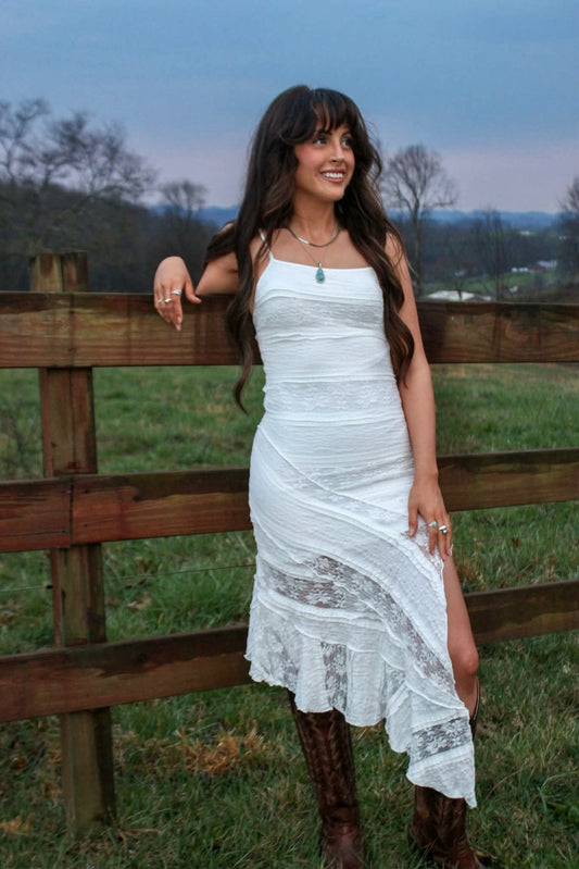 Dainty Daisy Dress